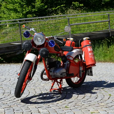 Melde-Motorrad