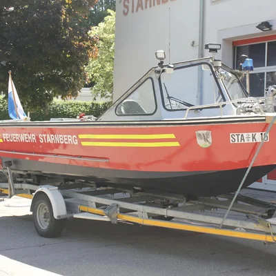 Mehrzweckboot