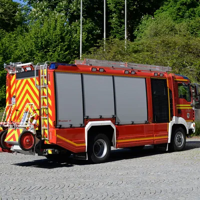 1. Hilfeleistungslöschfahrzeug